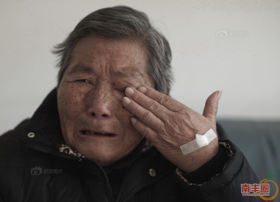 getimg.php?url=http%3A%2F%2Fwww.sinaimg.cn%2Fdy%2Fslidenews%2F1_img%2F2015_03%2F2841_537731_678981.jpg