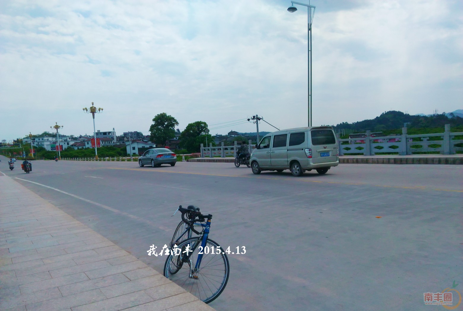 单车骑话.jpg