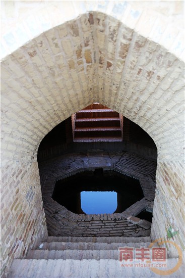 14.jpg