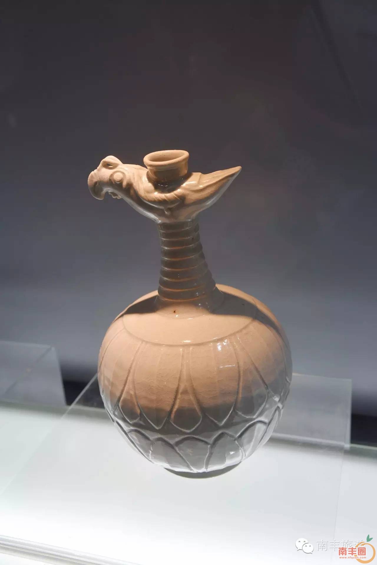 f0798de76df3d10786acf6b0d1182ca9.jpg
