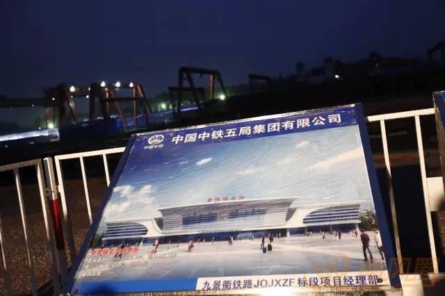 a860494611e819e7a25a9dfff94c0cca.jpg