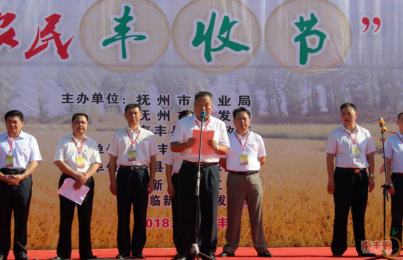 ce1c156bb766e20520ff8c5051f1f140.jpg