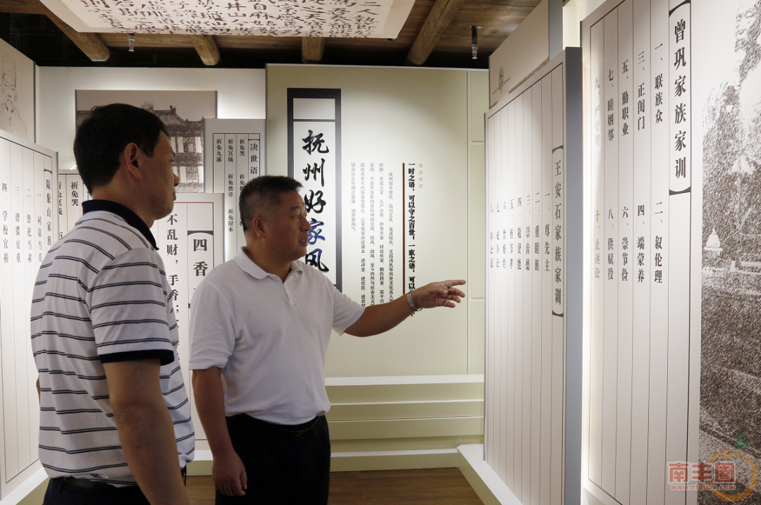094024gakuksrb11dau86l.jpg